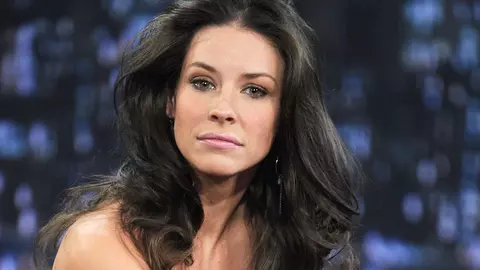 Actrița Evangeline Lilly refuză să se izoleze la domiciliu. „Să fim cu ochii pe liderii noștri, să ne asigurăm că nu profită de acest moment pentru a obține și mai multă putere''