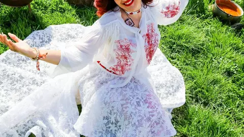 Rona Hartner face primele declarații după ce s-a vindecat de cancer. Ce este obligată artista să facă?