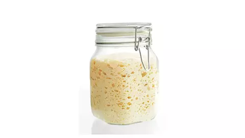 Maia naturală: cum faci maia pentru pâine în casă