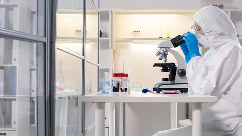 CITIȚI ȘI DAȚI MAI DEPARTE: Sfatul unui medic din WUHAN  în plin focar de CORONAVIRUS