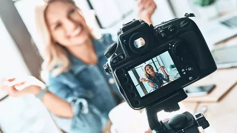 Vrei să știi cum poți deveni influencer și să fii plătit?