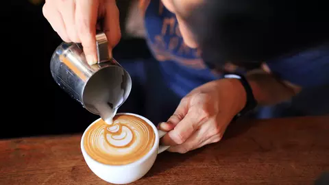 Cum faci cafeaua ca un barista. Iată trucurile lor secrete!
