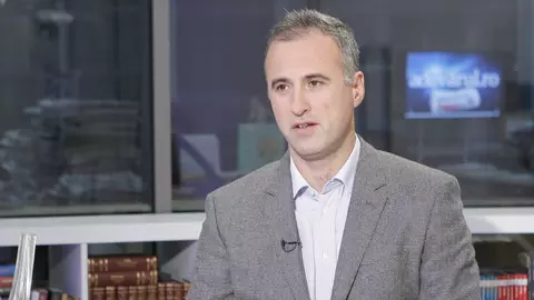 LIVE cu dr. Vlad Predescu, chirurg ortoped. Ce facem ca să scăpăm de durerile de oase?