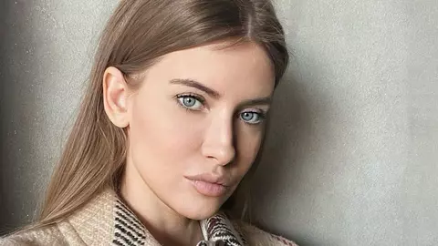 Ce mare a crescut și ce frumoasă este fiica Iuliei Albu! Fashion editorul a publicat o fotografie rară cu Mikaela