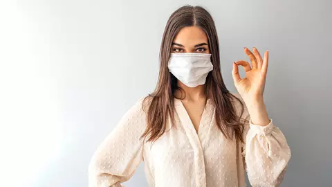 Ce amenzi riști să primești dacă nu porți masca de protecție peste nas?