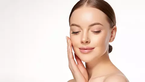 De la ce vârstă este recomandat să folosim nutricosmetice și pe ce perioadă de timp?