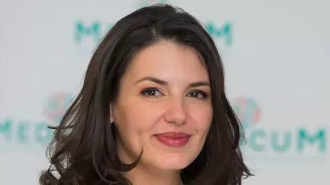 Interviu cu dr. Iulia Panțuru: EXPOSOMUL ȘI ÎMBĂTRÂNIREA PIELII