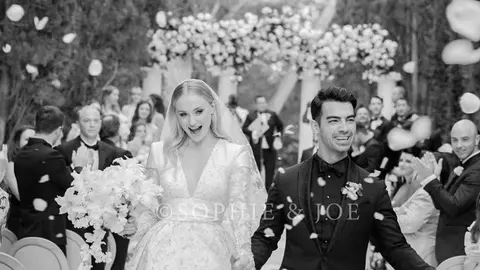 Actrița Sophie Turner a născut! Ce nume inedit a ales pentru primul ei copil!