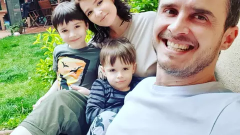 Șerban Copoț, din nou tătic! După doi băieți, „Hienă” are acum și o fetiță