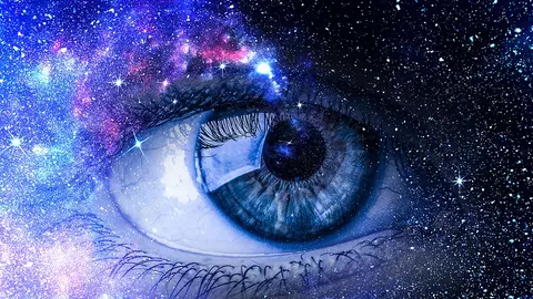 Horoscop luna august: viața intră într-un alt fel de normal....