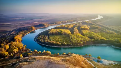 Știai că Dunărea este singurul fluviu care curge de la Vest la Est?