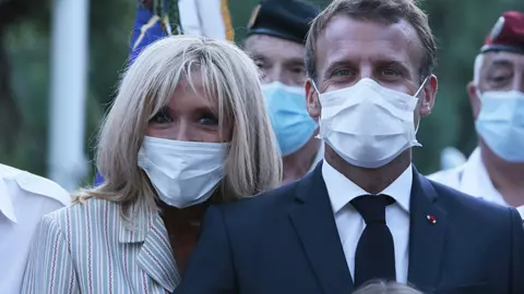 Ce face Brigitte Macron cu ținutele pe care le poartă la întâlnirile oficiale