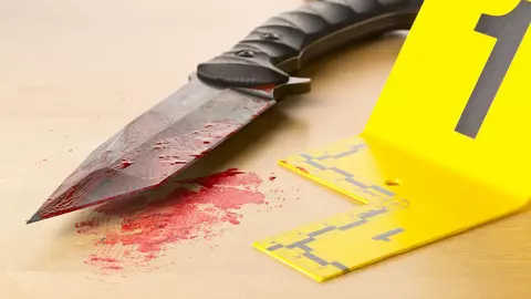 Un român din Spania i-a tăiat gâtul fratelui său care venise să-l viziteze din România