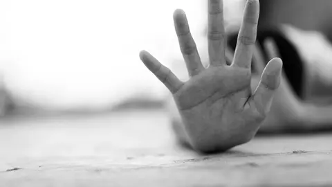 Alertă! Interviu extrem de emoționant: „Am avut toți dinții din gură înfășurați într-o sârmă. De la un singur pumn."