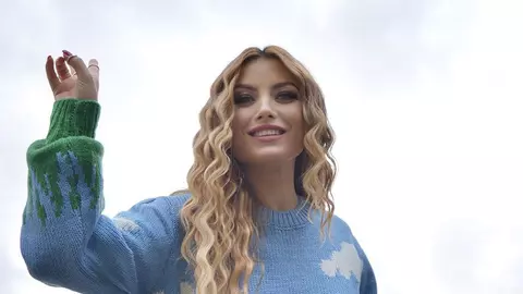 Elena Gheorghe, însărcinată pentru a treia oară? Ce a dat-o de gol pe artistă?