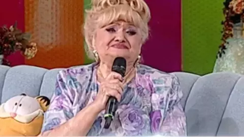 Mama lui Mihai Mitoșeru suferă din cauza divorțului fiului ei de Noemi. De ce au divorțat cei doi