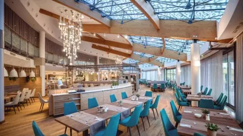 (P) Cum să alegi proiectul de mobilier și decoratiuni potrivit restaurantului tău?