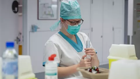 3400 de cazuri noi de infectări cu noul coronavirus în România. Bilanțul zilei de marți, 20 octombrie
