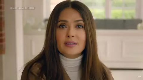 Frumoasa actriță Salma Hayek s-a săturat de Covid-19: „L-am făcut”
