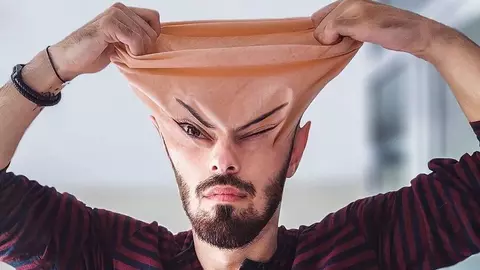 Un român șochează internetul cu imaginile lui în photoshop