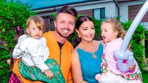 Gabriela Cristea, sărbători la Urgențe cu una dintre fetițe: „A avut febră și a făcut”