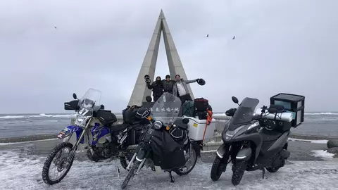 O tânără motociclistă din Japonia a câștigat notorietate pe Internet, însă un secret ascuns a fost dezvăluit de fanii săi