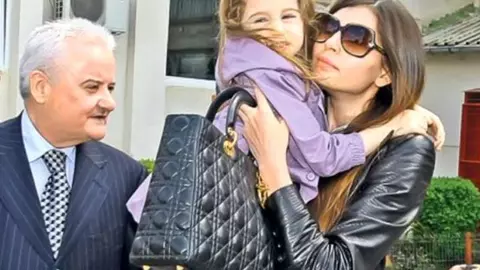 Irina Columbeanu, domnișoară în toată regula. Cum arată fiica lui Irinel Columbeanu și a Monicăi Gabor după mai bine de un deceniu de la separarea lor?