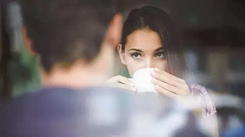 NU-i pune aceste întrebări unui bărbat... cel puțin nu imediat