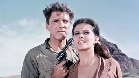 Cum arată acum Claudia Cardinale, una dintre cele mai realizate vedete din Italia?