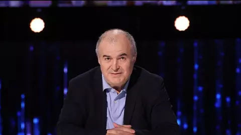 Celebru și cu avere uriașă, Florin Călinescu conduce o mașină ieftină