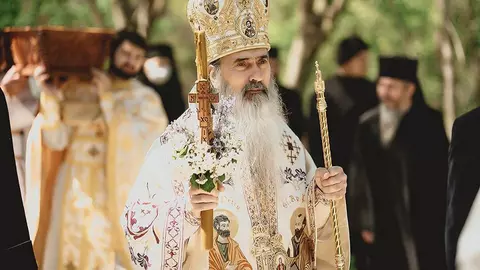 Arhiepiscopul Tomisului continuă declarațiile controversate. Ce a putut spune despre condiția femeii?