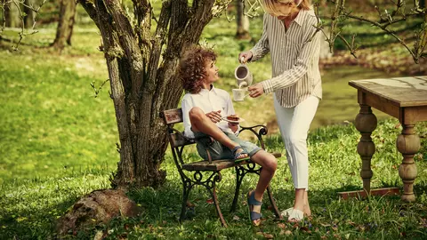 (P) Suntem cu toții copii – promoții pentru Ziua Copilului pe modivo.ro!
