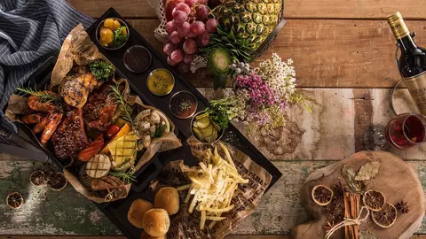 (P) Comandă livrarea mâncărurilor delicioase gătite la tine acasă!