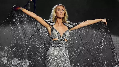 Celine Dion este aproape de nerecunoscut într-o fotografie din copilărie. Ce diferență fac 40 de ani!