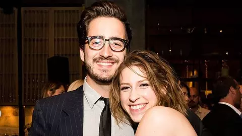 Actrița din sitcom-ul „The Middle” (Familia Heck), Eden Sher, este însărcinată cu GEMENI!