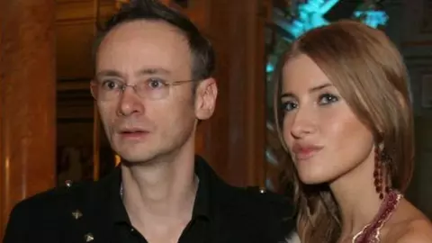 Mihai Albu iubește din nou la 9 ani de la divorțul de Iulia Albu. Are planuri de căsătorie cu iubita: „Îi voi da numele meu și viitoarei soții”