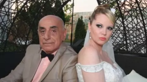 Oana Lis, în lacrimi. Anunțul făcut despre starea de sănătate a lui Viorel Lis: „Nu mai merge bine”
