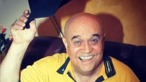 Vești proaste despre starea de sănătate a lui Benone Sinulescu: „Să ne rugăm pentru acest artist”