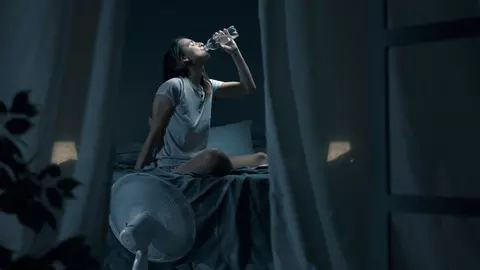 Cum scapi de insomniile cauzate de disconfortul termic?