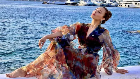 Iulia Vântur a dezvăluit secretul siluetei sale de invidiat: „Beau un pahar cu...”