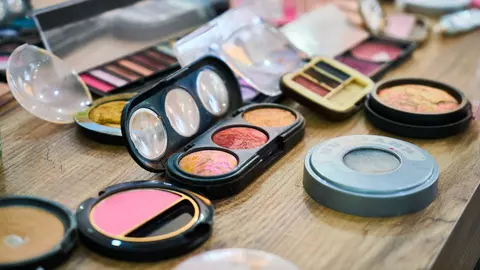 (P) 5 sfaturi pentru a investi eficient bugetul dedicat cosmeticelor