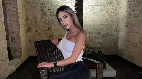 Ioana Țiriac, poze incendiare în costum de baie. Cum arată tânăra de 24 de ani?