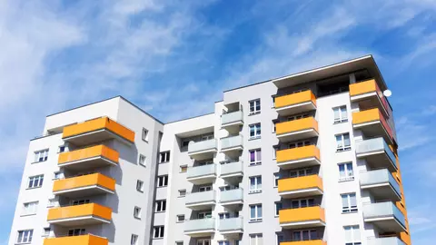 După decesul gemenilor căzuți de la etaj, încă o fetiță se prăbușește de la balcon