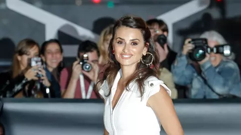 Penelope Cruz, apariție senzațională la 47 de ani pe platoul de filmare de la „L'IMMENSITA”