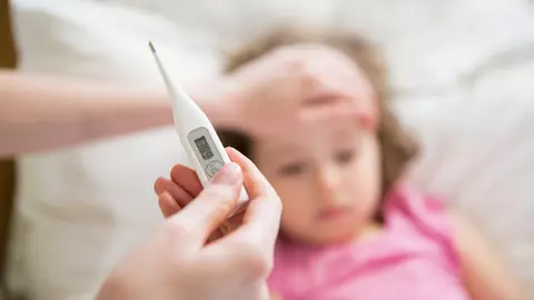 Motiv de îngrijorare pentru părinți: Sindromul inflamator multisistem la copii (MIS-C) asociat cu COVID-19