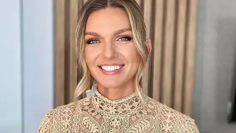 Cât au costat cele două rochii ale Simonei Halep de la cununia civilă. Sunt de la brand-uri celebre