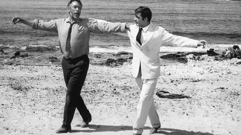 Veste tristă pentru fanii filmului „Zorba Grecul”. Compozitorul Mikis Theodorakis a murit