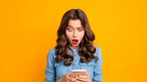 Cât au pierdut vedetele în pauza de social media: „Aproape am aruncat routerele pe geam”