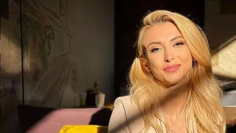 Andreea Bălan, în vacanță alături de cele două fetițe și de mama ei