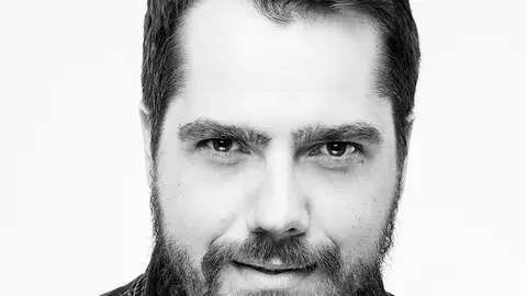 Gáspár György: „Se consideră infidelitate atunci când un comportament, sexual sau afectiv, este păstrat secret față de partener”